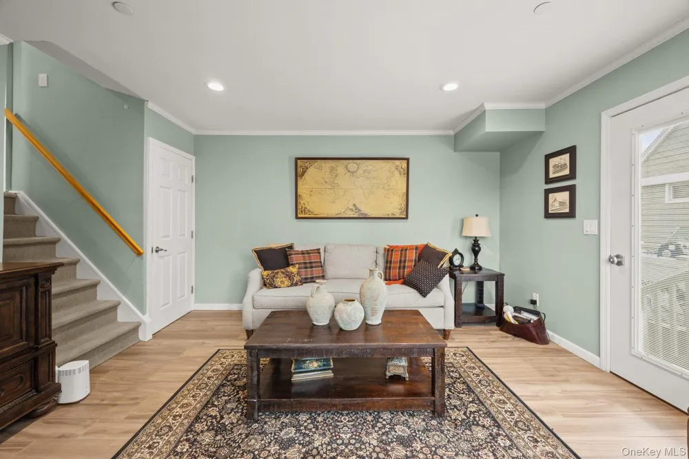 3835 Niami Street Seaford, NY 11783