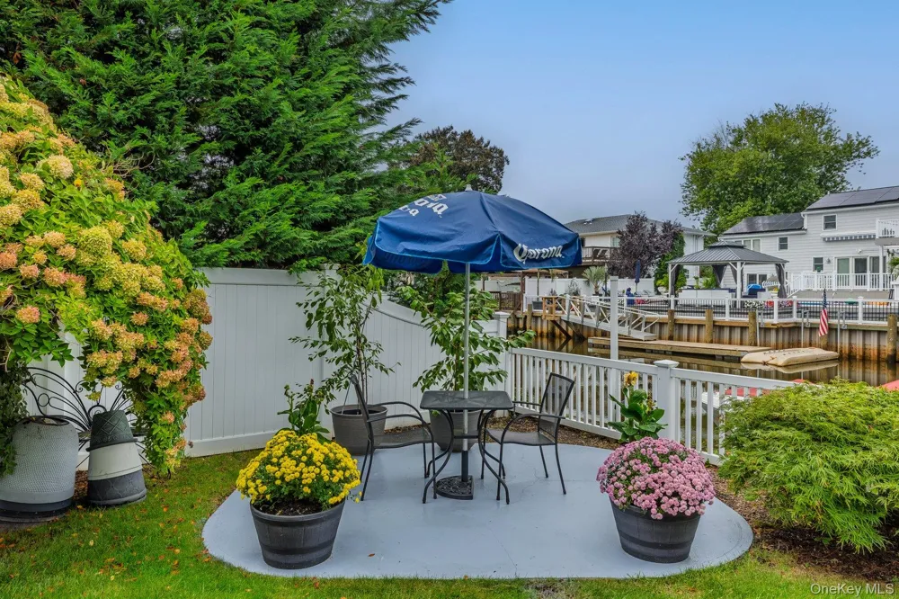 3835 Niami Street Seaford, NY 11783