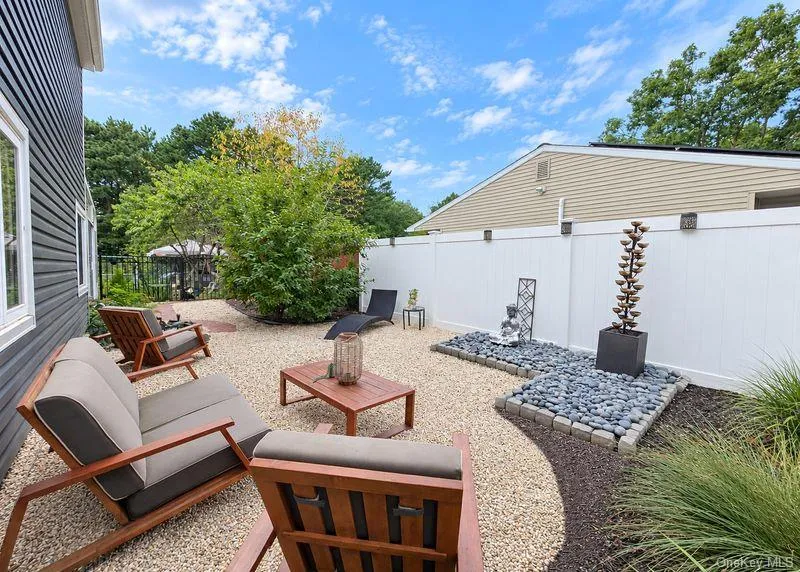 76 Corbin Avenue Patchogue, NY 11772