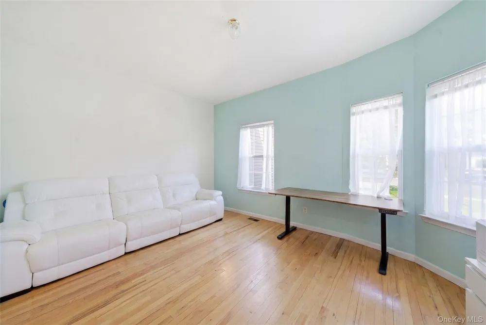 23 Sunflower Ridge Road South Setauket, NY 11720