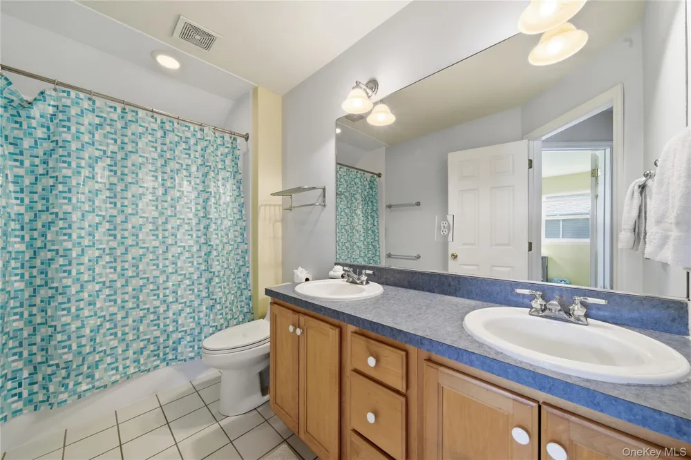 23 Sunflower Ridge Road South Setauket, NY 11720