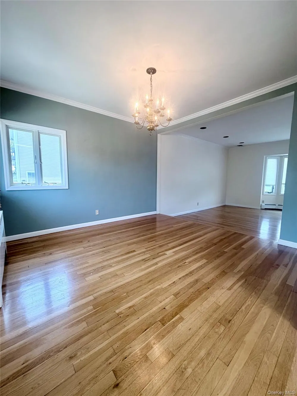 821 Channel Road Long Beach, NY 11561