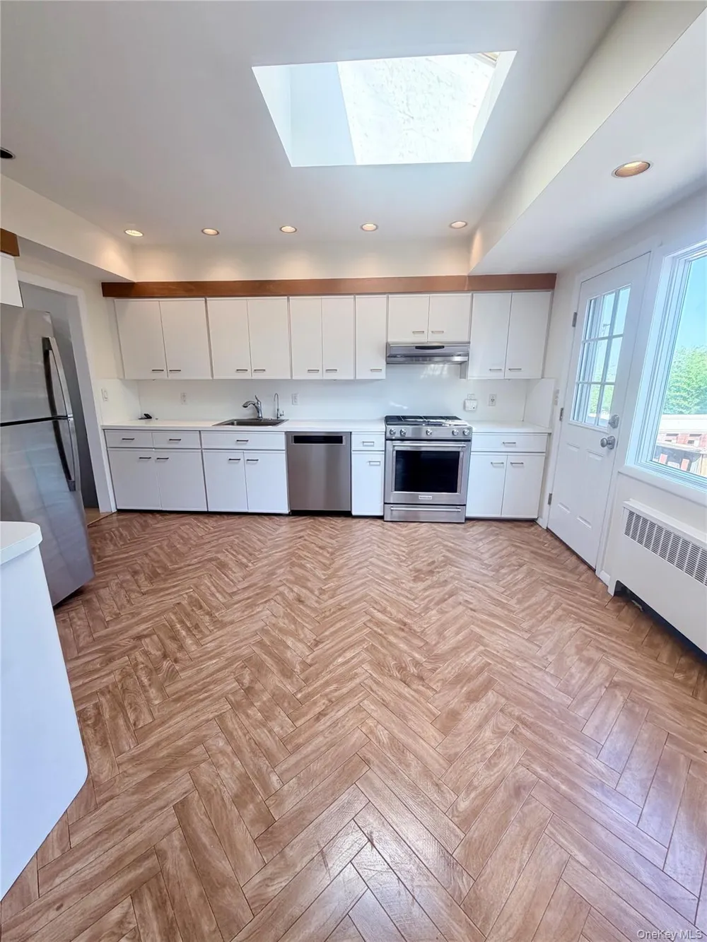 821 Channel Road Long Beach, NY 11561