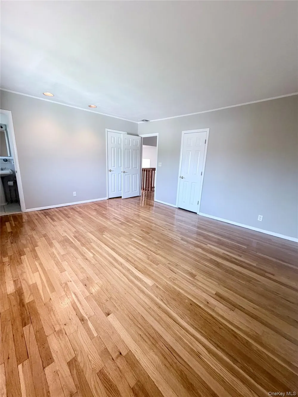 821 Channel Road Long Beach, NY 11561