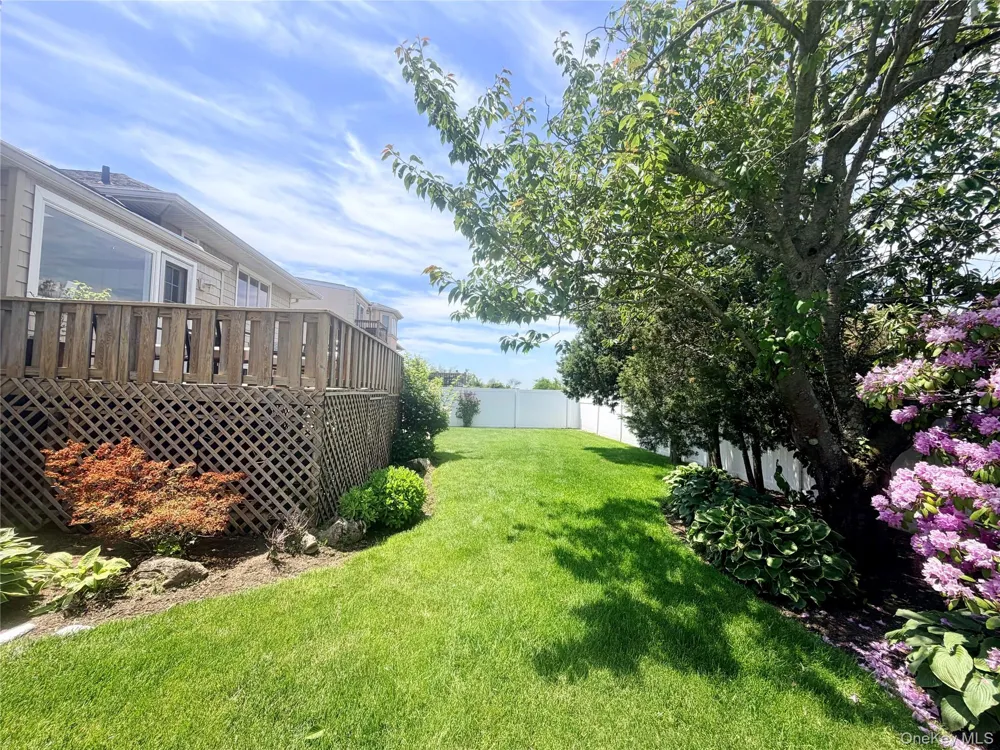821 Channel Road Long Beach, NY 11561