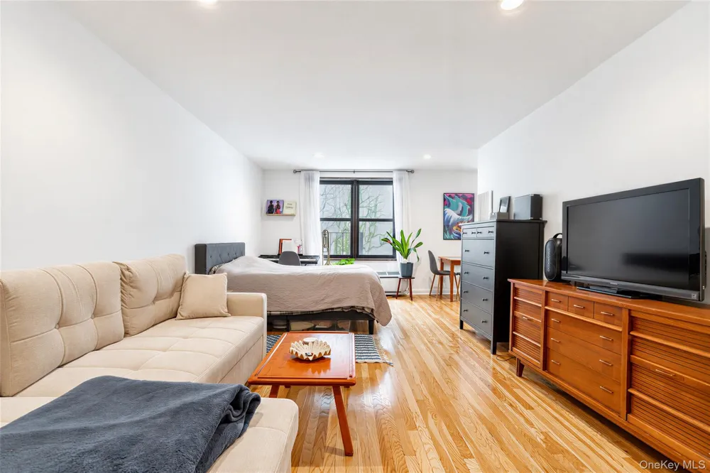 140 Seventh Avenue #4-S New York (Manhattan), NY 10011
