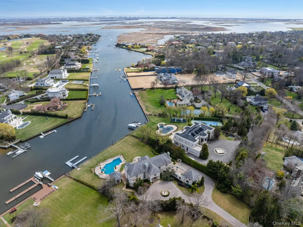 1245 Veeder Drive Hewlett Bay Park, NY 11557