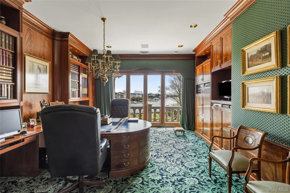 1245 Veeder Drive Hewlett Bay Park, NY 11557