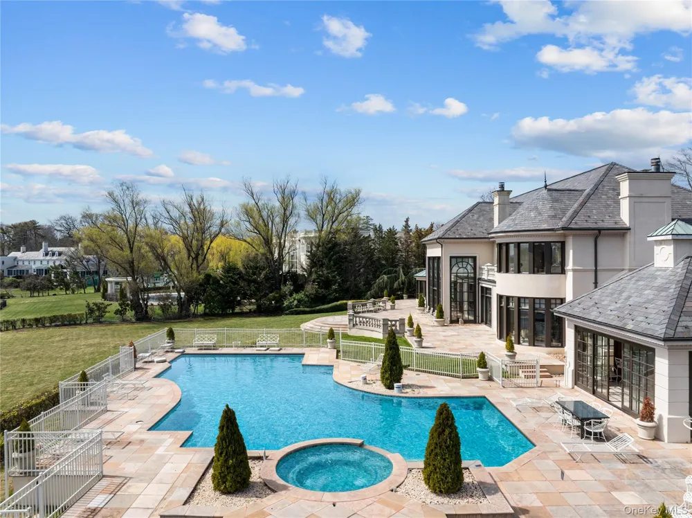1245 Veeder Drive Hewlett Bay Park, NY 11557