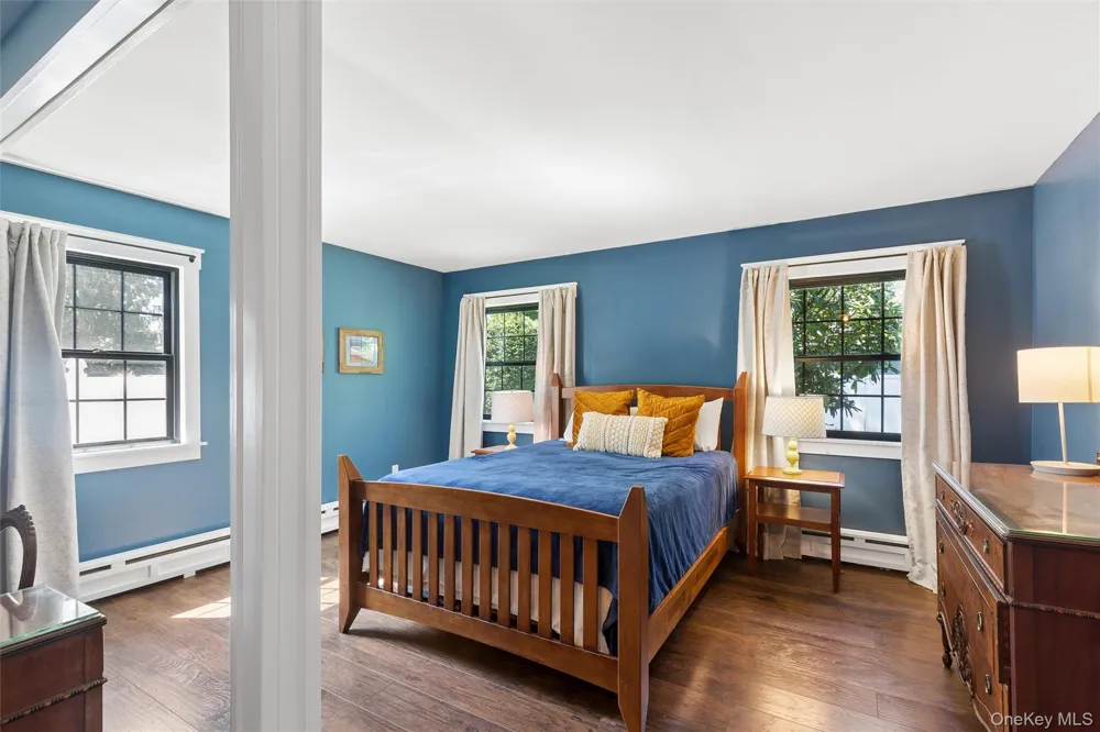 26 Avenue D Holbrook, NY 11741