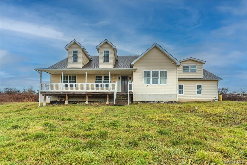66 Mulberry Lane Milton, NY 12547