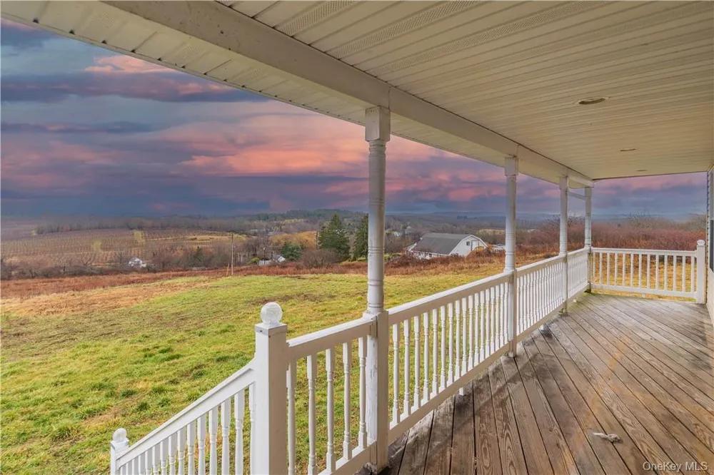 66 Mulberry Lane Milton, NY 12547