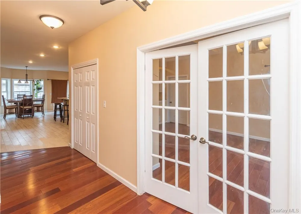 66 Mulberry Lane Milton, NY 12547