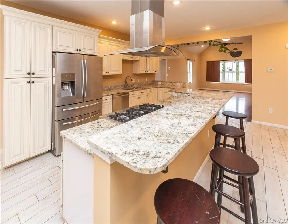 66 Mulberry Lane Milton, NY 12547