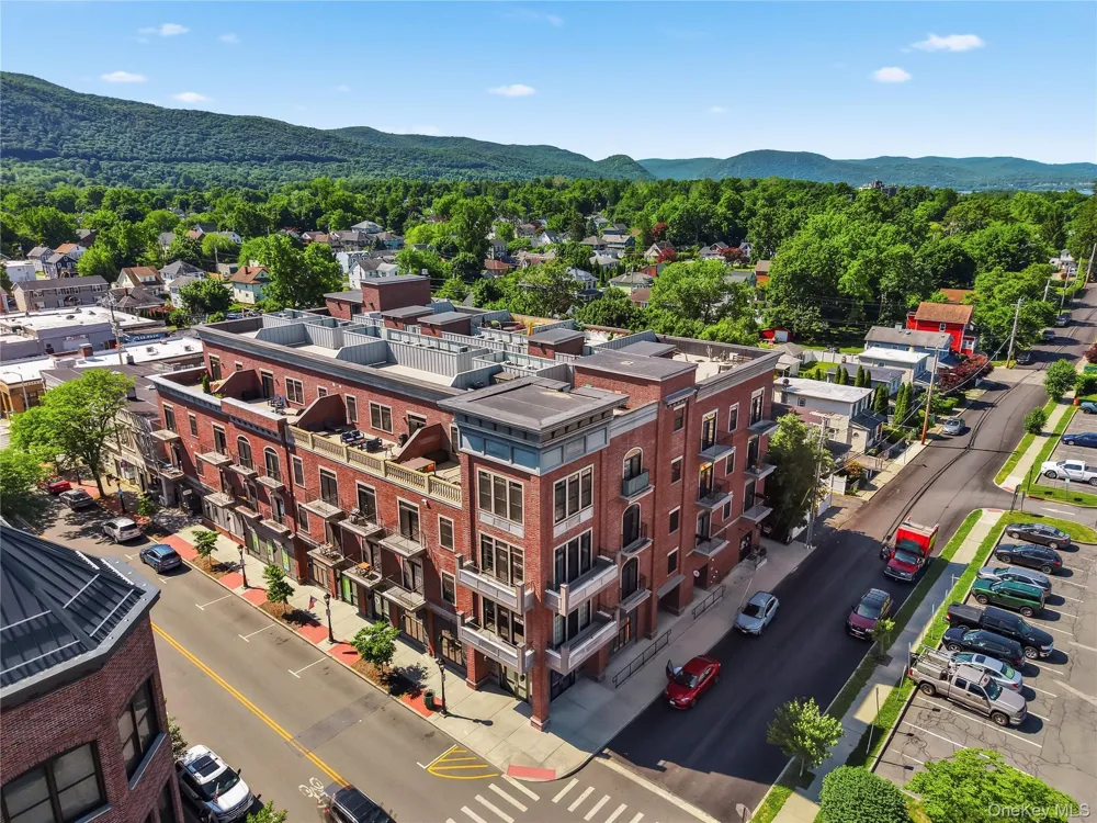 249 Main Street #312 Beacon, NY 12508