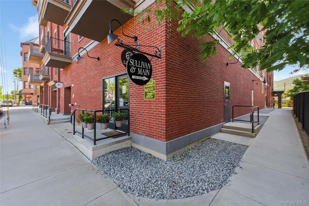249 Main Street #312 Beacon, NY 12508
