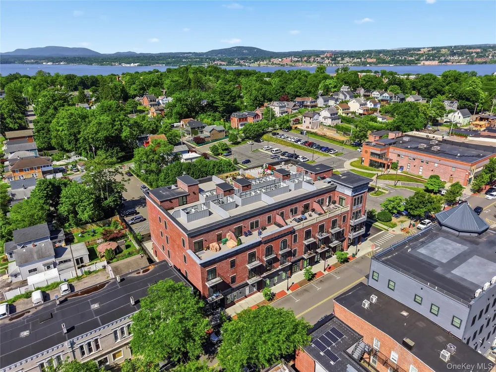 249 Main Street #312 Beacon, NY 12508
