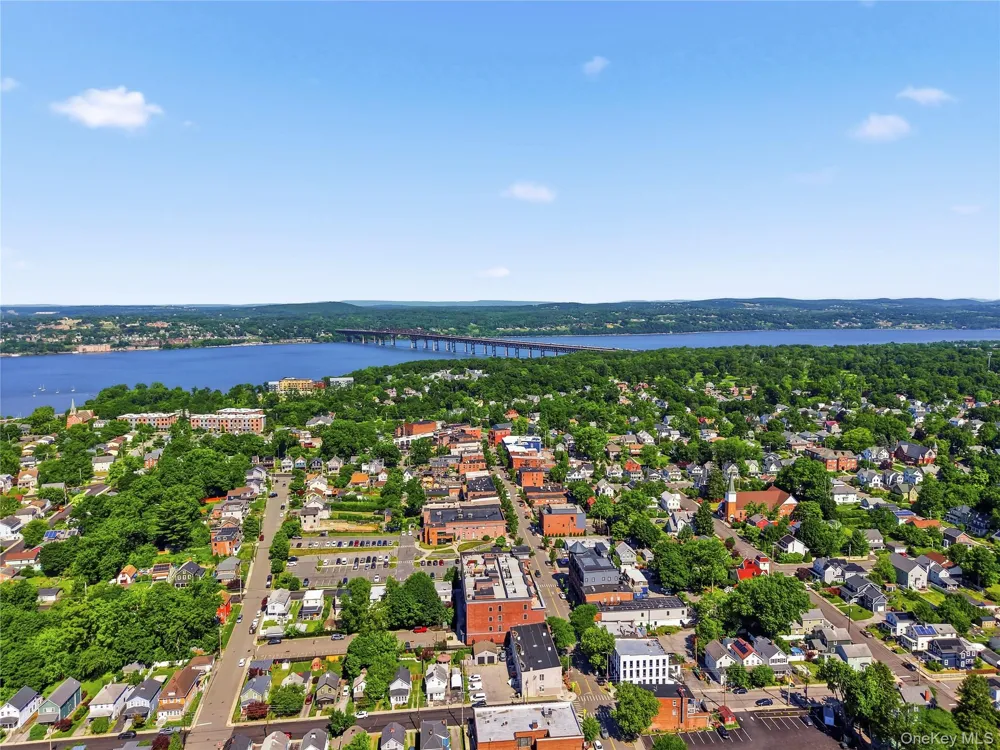 249 Main Street #312 Beacon, NY 12508