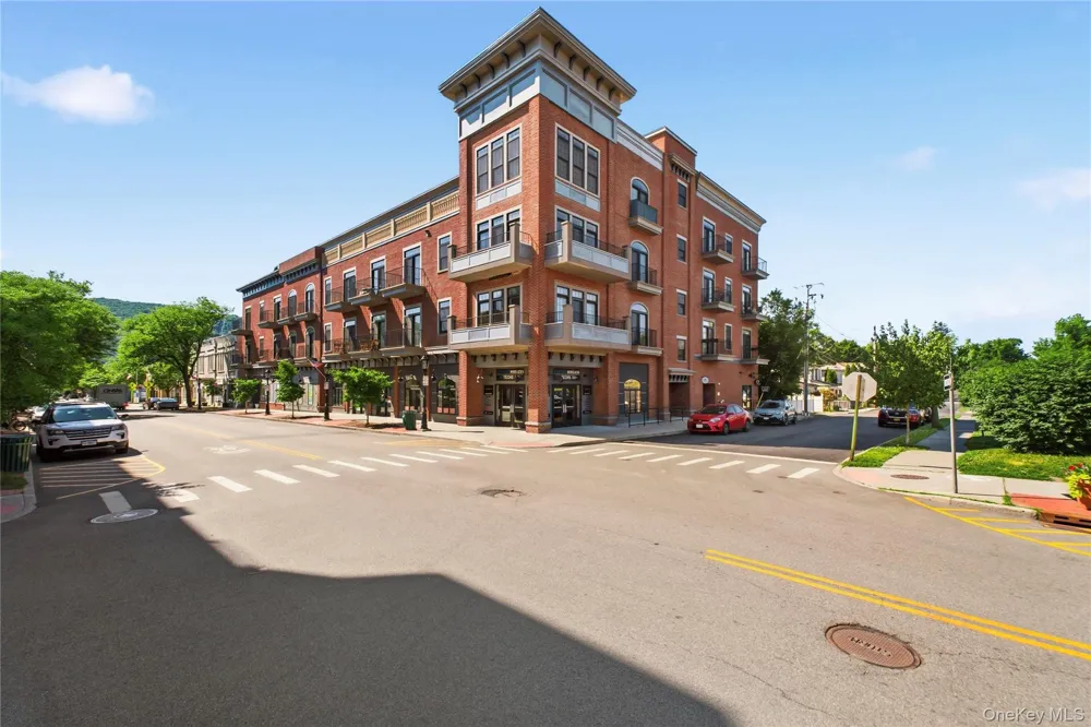 249 Main Street #312 Beacon, NY 12508