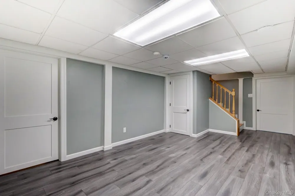 204 Bayview Avenue Massapequa, NY 11758