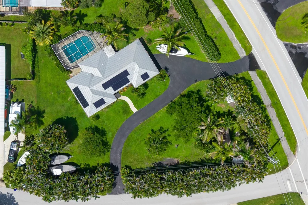 1703 NW SHORE TERRACE Stuart, FL 34994