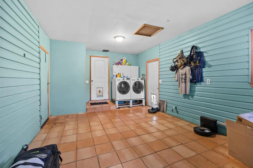 1703 NW SHORE TERRACE Stuart, FL 34994