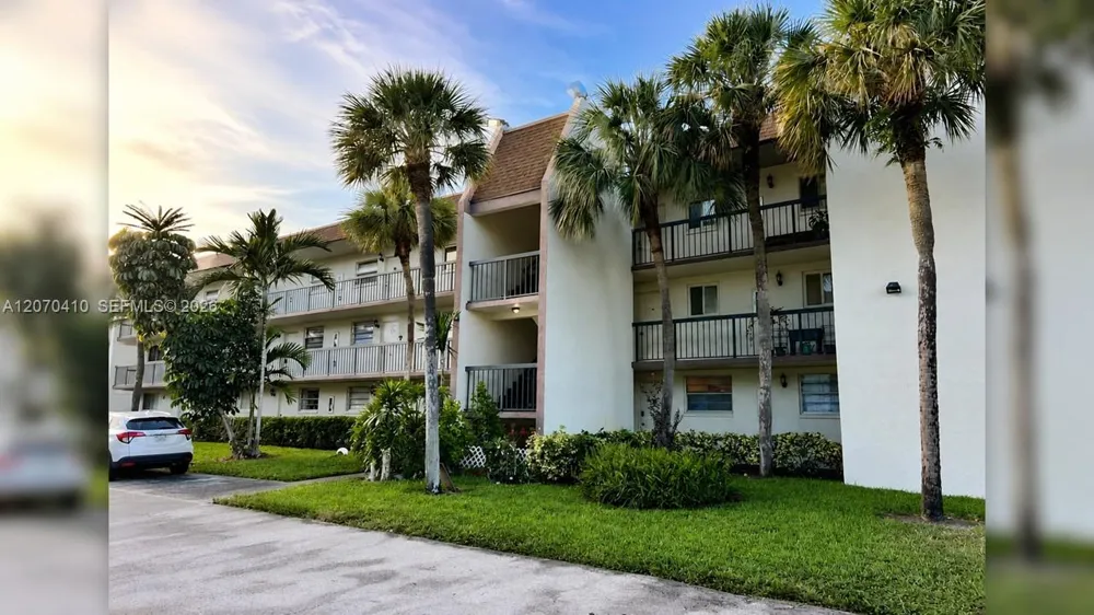 7500 NW 17 St #107 Plantation, FL 33313
