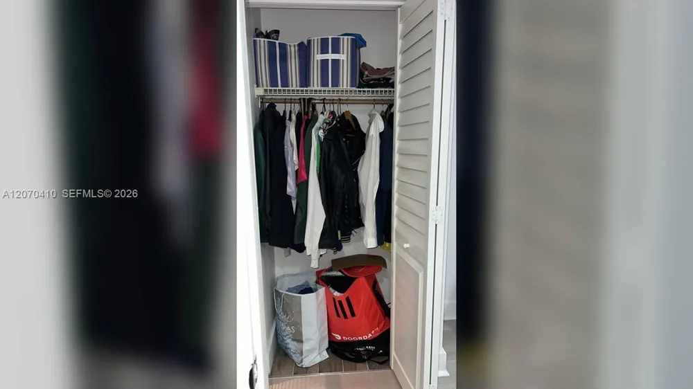 7500 NW 17 St #107 Plantation, FL 33313