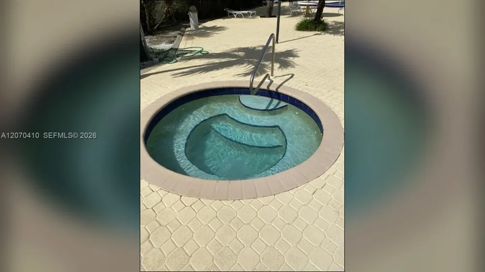 7500 NW 17 St #107 Plantation, FL 33313