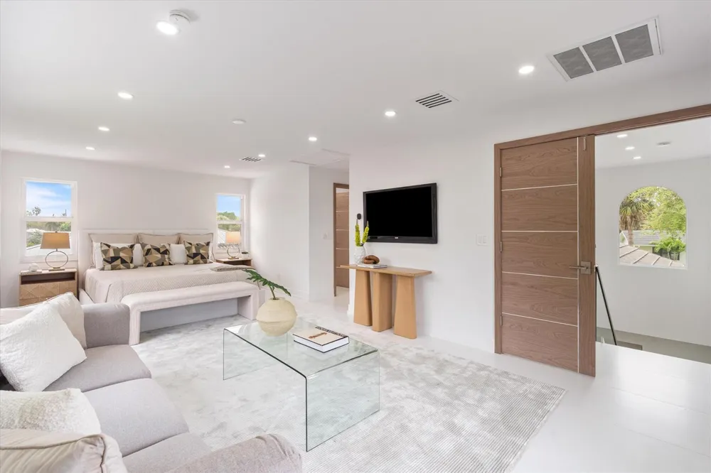 440 NW 11TH AVENUE Boca Raton, FL 33486