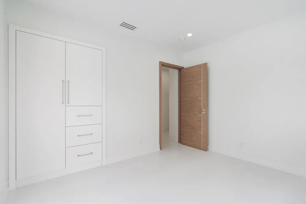 440 NW 11TH AVENUE Boca Raton, FL 33486