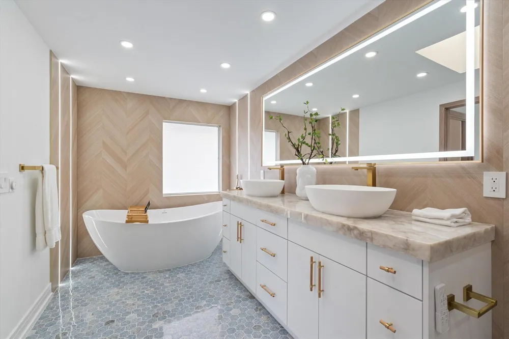 440 NW 11TH AVENUE Boca Raton, FL 33486
