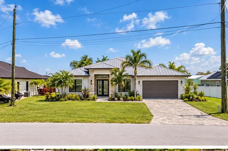 623 NE 7TH TERRACE Cape Coral, FL 33909