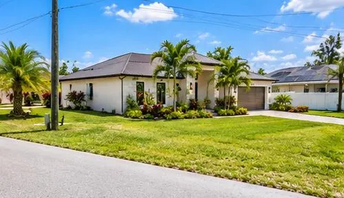 623 NE 7TH TERRACE Cape Coral, FL 33909