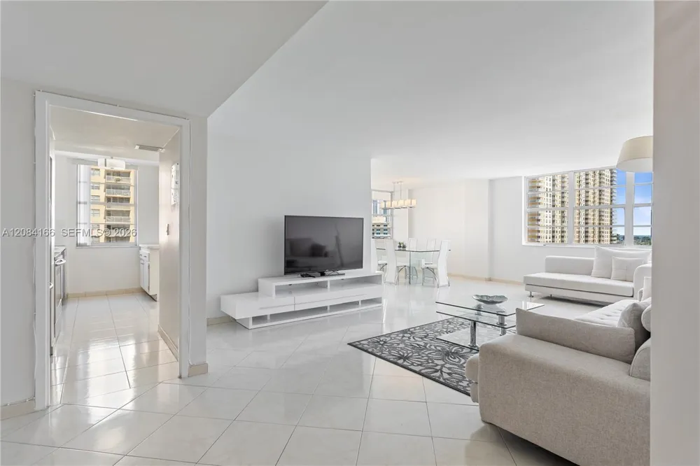 250 174th St #605 Sunny Isles Beach, FL 33160