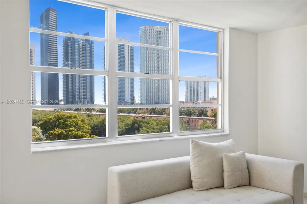 250 174th St #605 Sunny Isles Beach, FL 33160