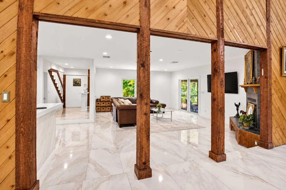 4121 NW 5th Avenue Boca Raton, FL 33431