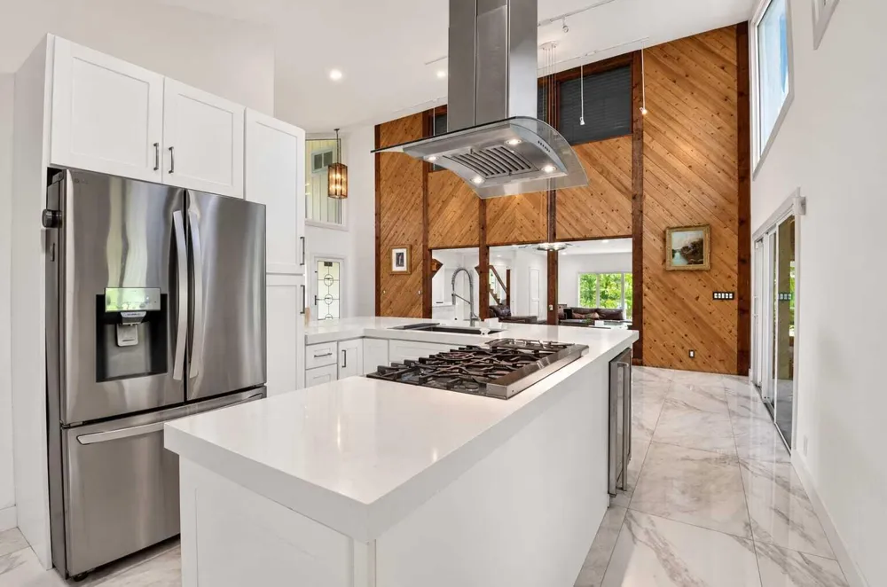4121 NW 5th Avenue Boca Raton, FL 33431