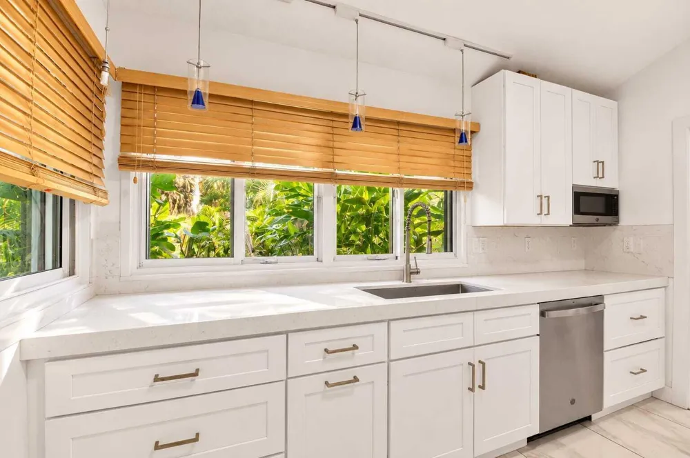 4121 NW 5th Avenue Boca Raton, FL 33431