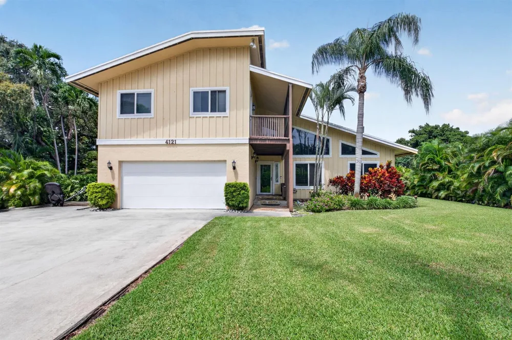 4121 NW 5th Avenue Boca Raton, FL 33431