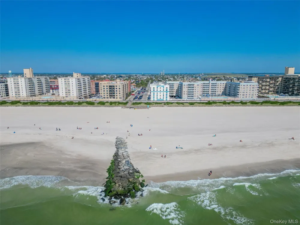 10 Franklin Boulevard #205 Long Beach, NY 11561