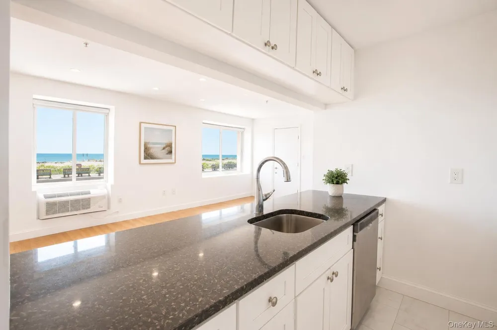 10 Franklin Boulevard #205 Long Beach, NY 11561