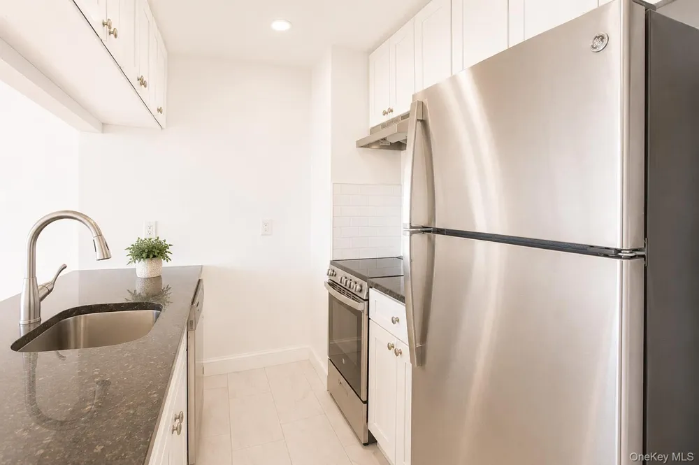 10 Franklin Boulevard #205 Long Beach, NY 11561