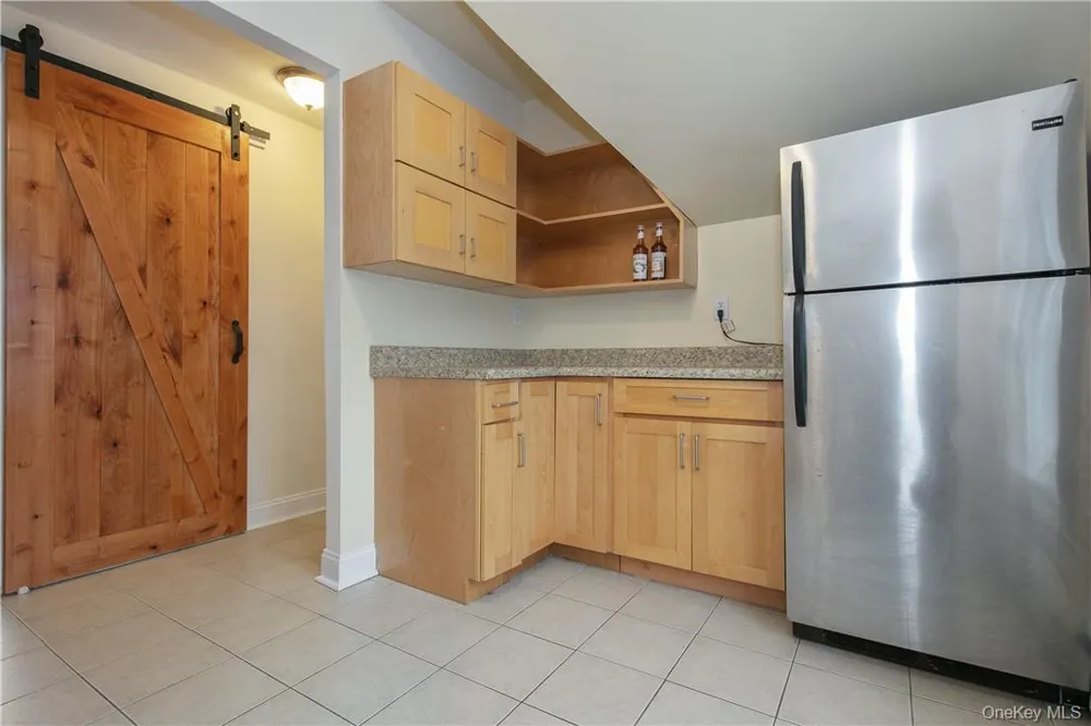 270 W 261 STREET #3rd floor Bronx, NY 10471