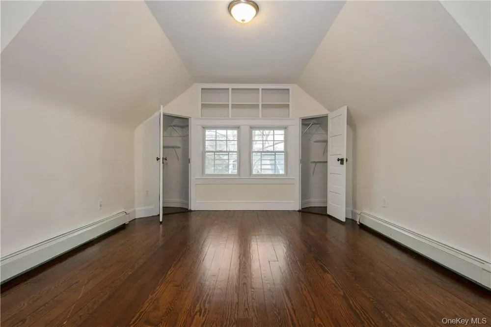 270 W 261 STREET #3rd floor Bronx, NY 10471