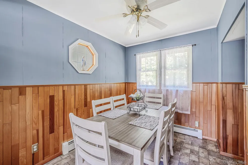 152 Grand Avenue Shirley, NY 11967