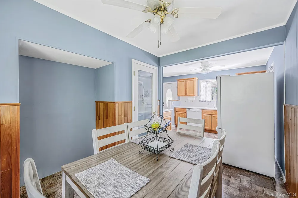 152 Grand Avenue Shirley, NY 11967