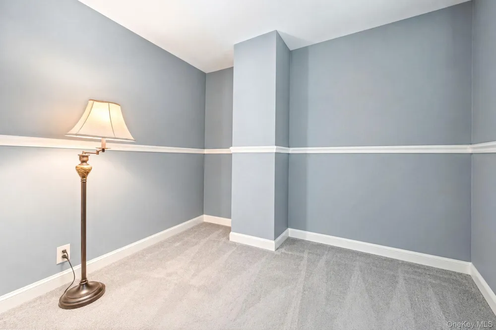152 Grand Avenue Shirley, NY 11967