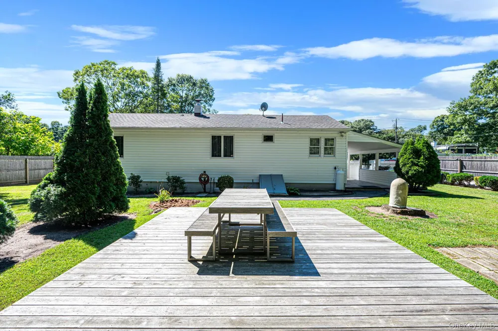 152 Grand Avenue Shirley, NY 11967