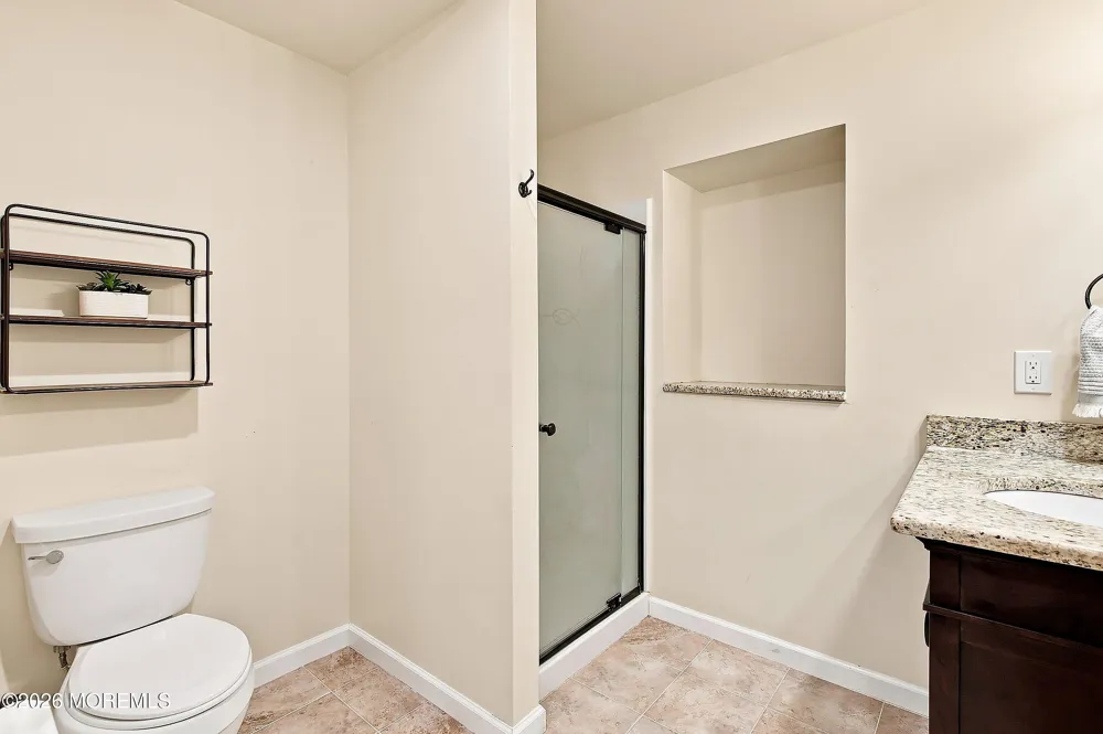 43 Oxford Circle Southampton, NJ 08088